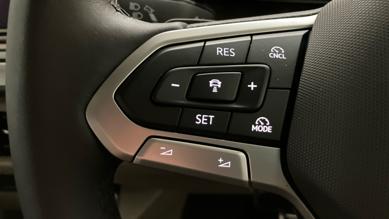 Volkswagen Multivan 2.0 TDI Style 5dr LWB DSG Diesel Estate